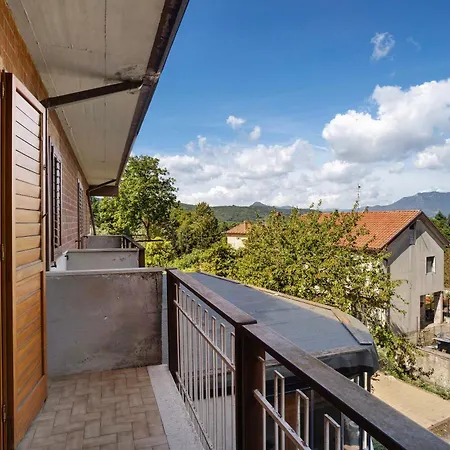 Casa Il Noce Holiday home